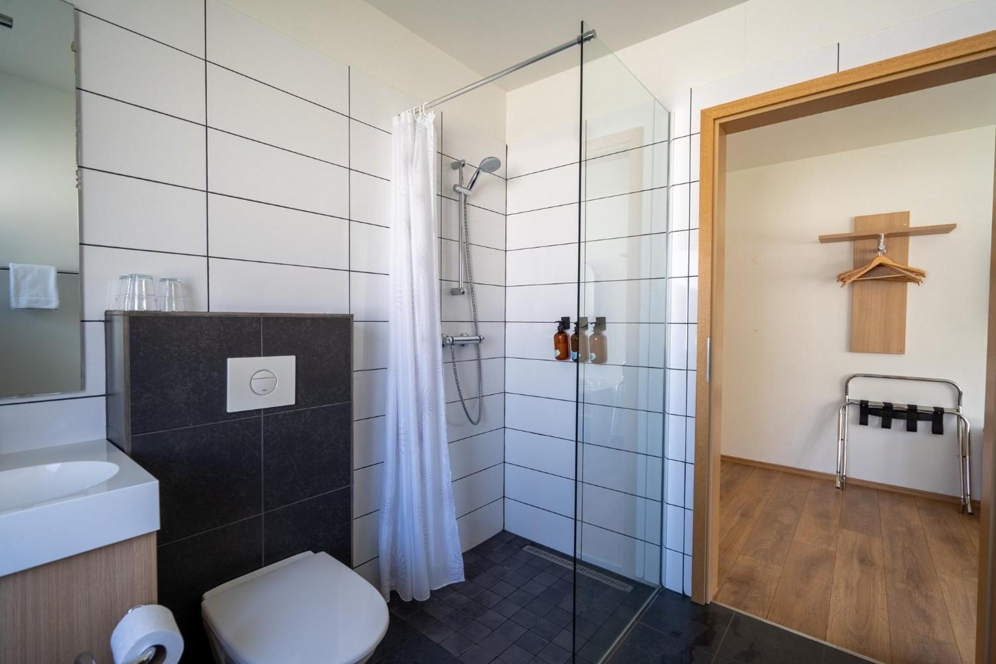 Hotel Eskifjoerthur Extérieur photo