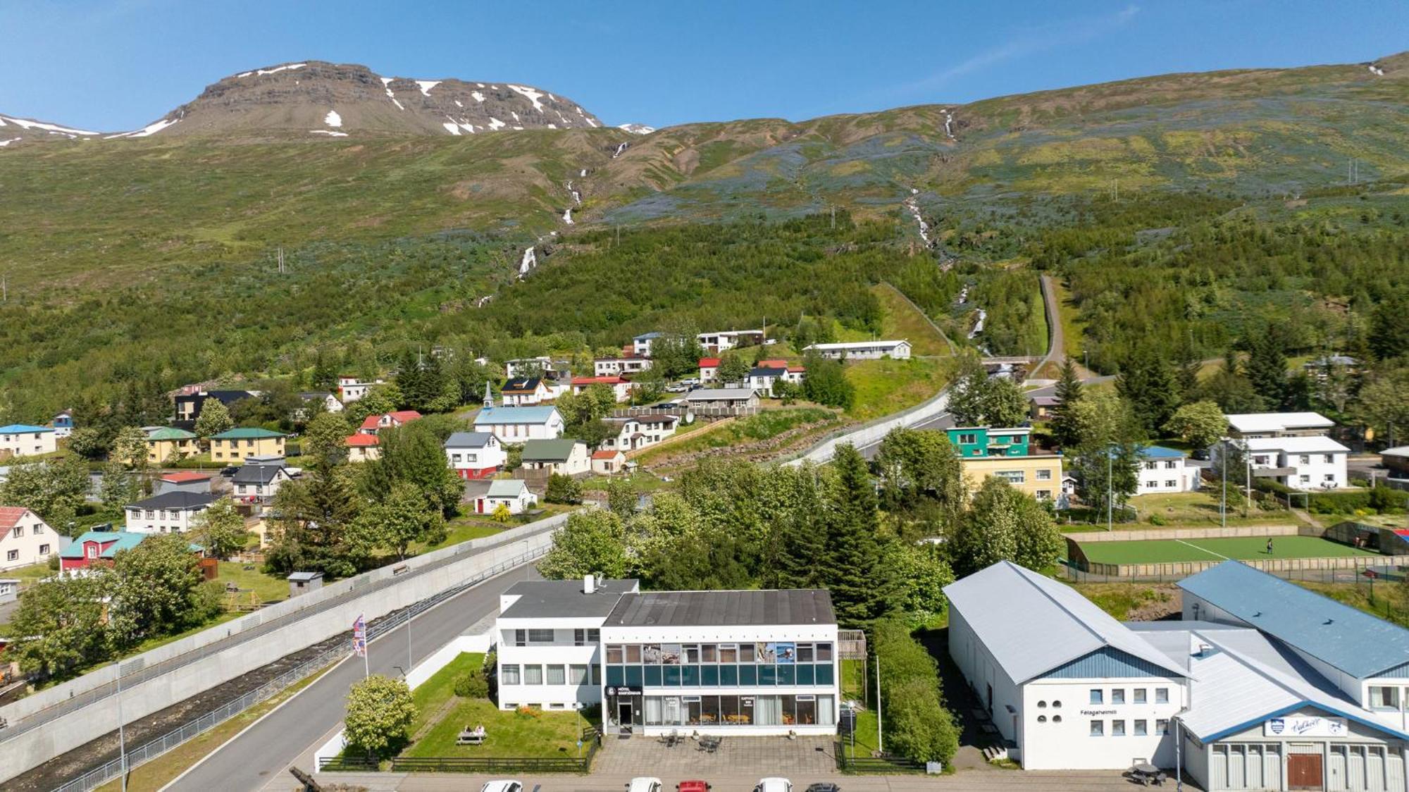Hotel Eskifjoerthur Extérieur photo